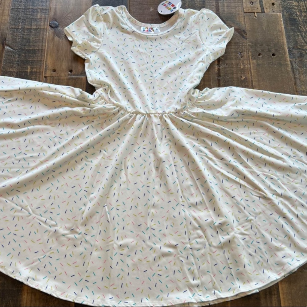 Dot Dot Smile Rainbow Sprinkles Cap Sleeve Twirl Dress New